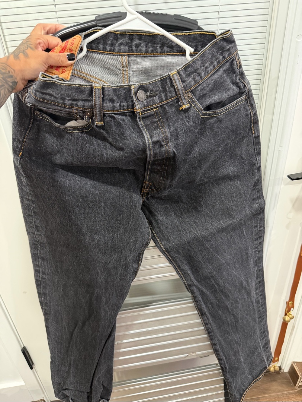 Levi's Men's Washed Black Relaxed Jeans